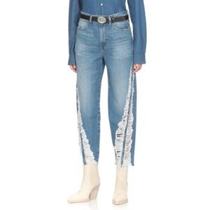 Frame Distressed Jeans